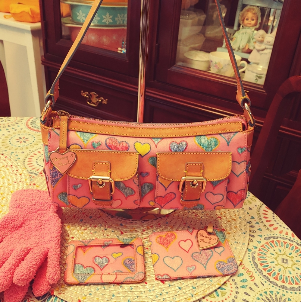 Dooney & Bourke Bag W/Wallet and ID holder